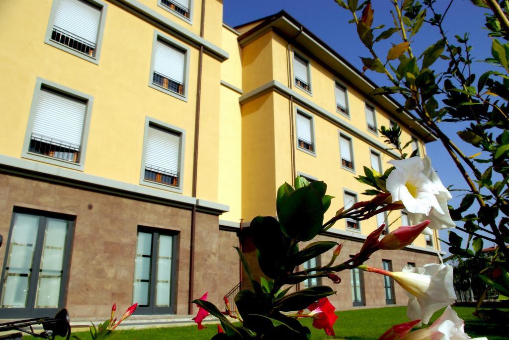 Grand Hotel Bonanno Pisa Exterior foto